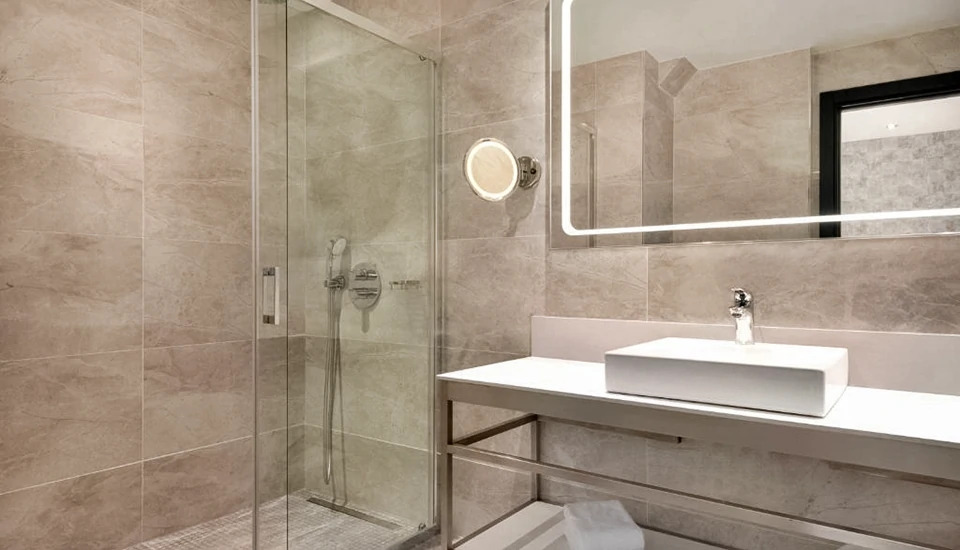 هتل ویندهام گرند تفلیس